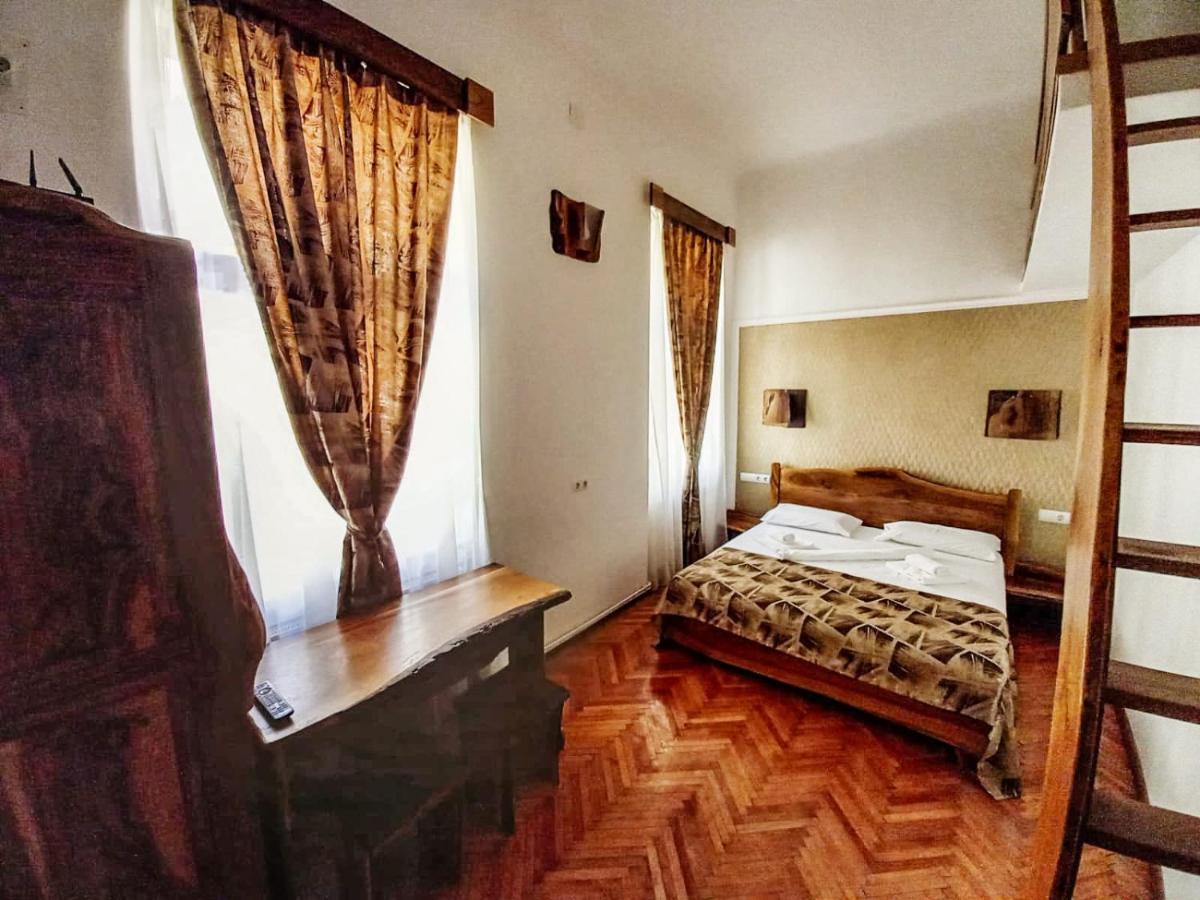 History Apartments Piata Mare Σίμπιου Δωμάτιο φωτογραφία