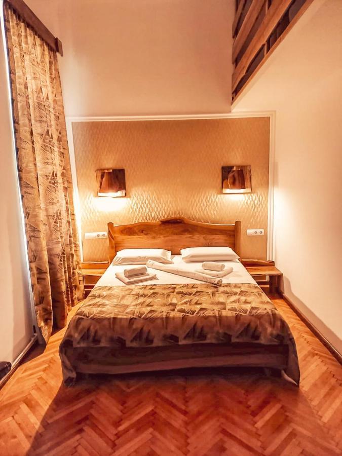 History Apartments Piata Mare Σίμπιου Δωμάτιο φωτογραφία