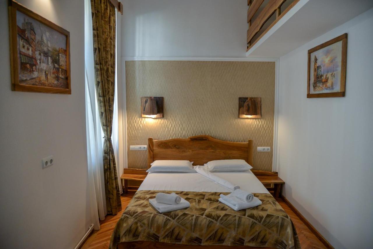 History Apartments Piata Mare Σίμπιου Εξωτερικό φωτογραφία