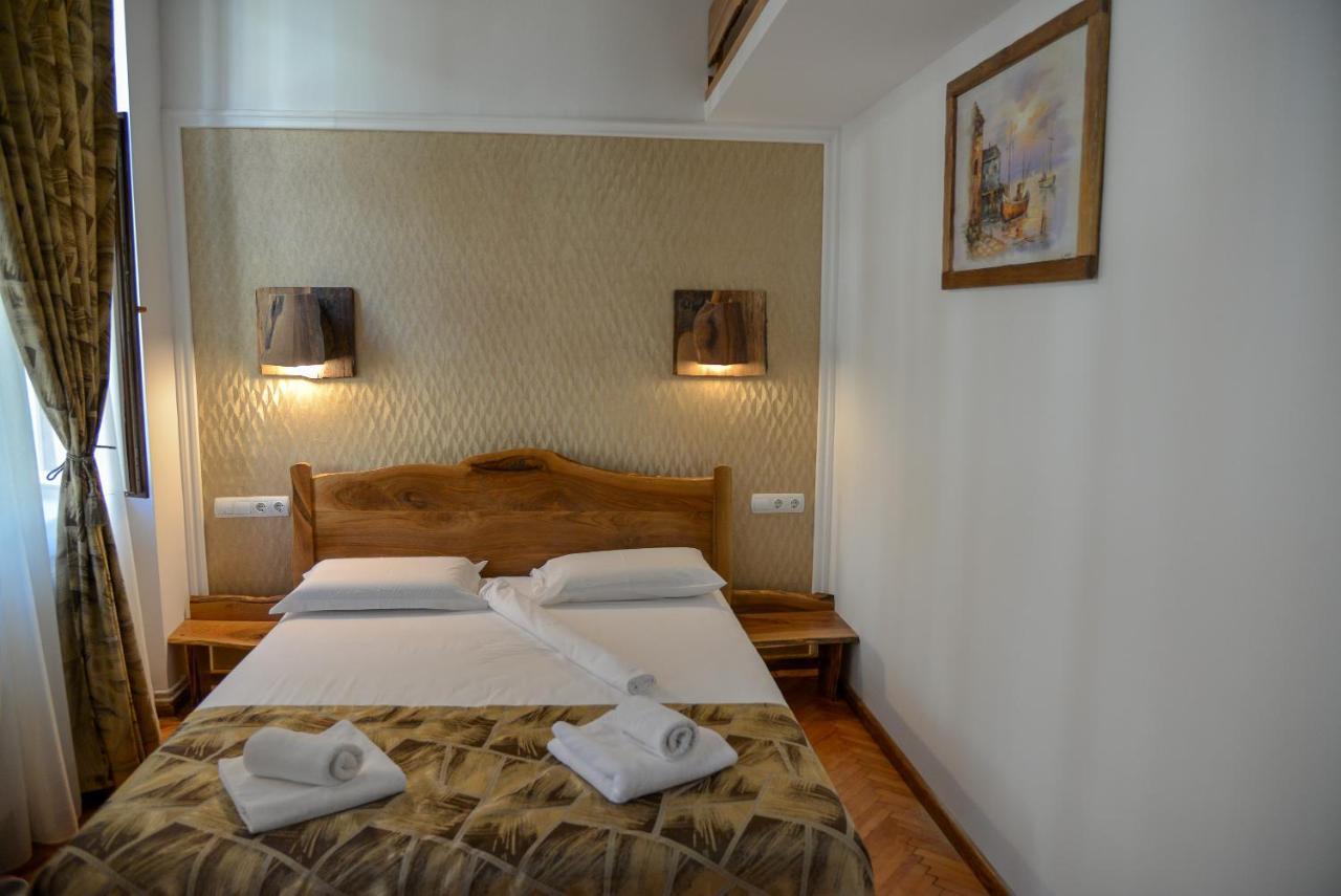 History Apartments Piata Mare Σίμπιου Εξωτερικό φωτογραφία